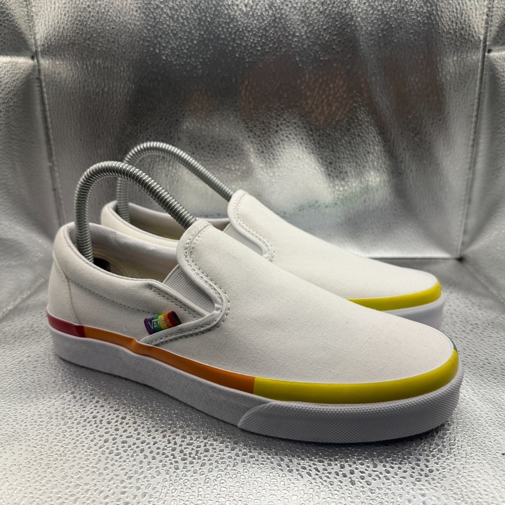 Size 6M/7.5W Vans Classic Slip On Rainbow Foxing White Comfort Sneakers 500714